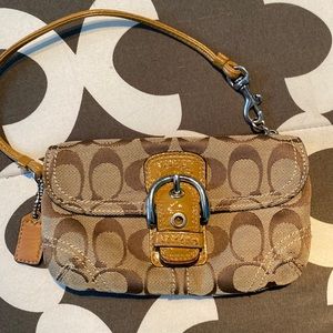 Coach wristlet